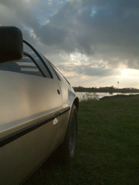 Delorean DMC 12