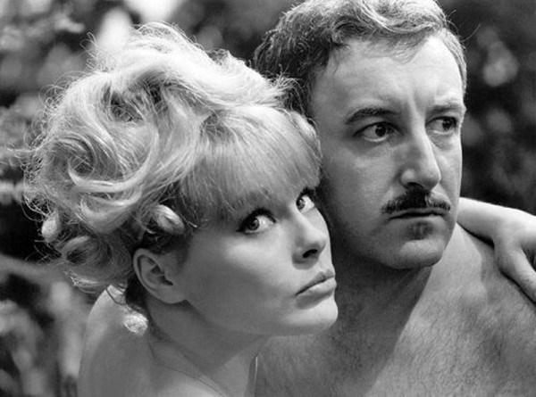 Elke Sommer en Peter Sellers