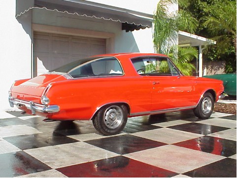 Pony-car offspring en Corvair killer: 1965 Plymouth Barracuda Pony-car offspring en Corvair killer: 1965 Plymouth Barracuda