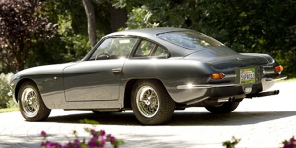 Lamborghini 400 GT 2+2 uit 1966 Lamborghini 400 GT 2+2 uit 1966