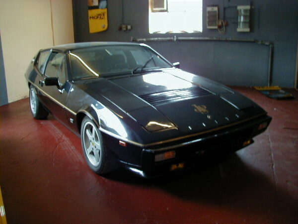 Lotus Elite 2.2