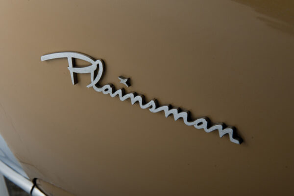 chrysler_plainsman_09
