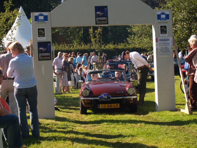 Arjan van der Heide aan de start van de Klassiekerrally 2006.